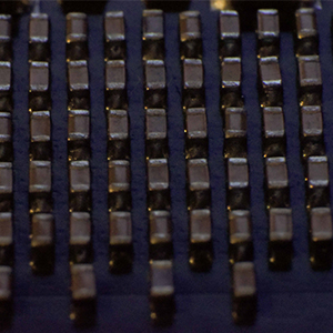 選擇汽車級貼片電容時(shí)需要考慮哪些因素？